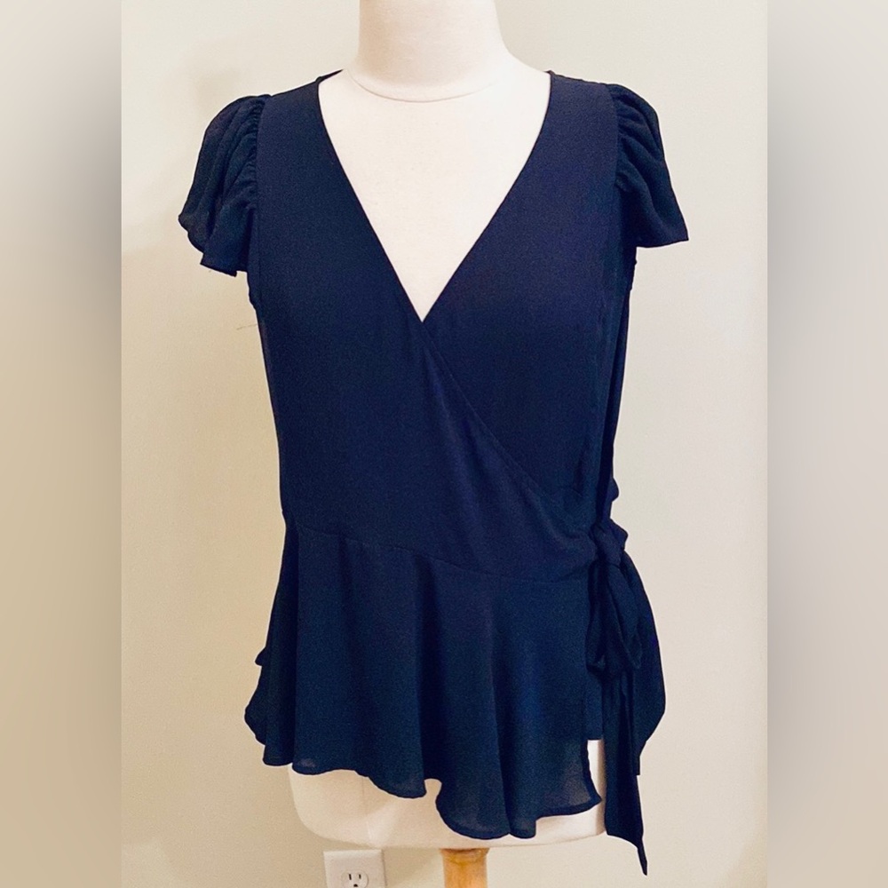 LOFT Dark Navy SZ S Office Siren Preppy Minimalist Corporate Chiffon Peplum Top